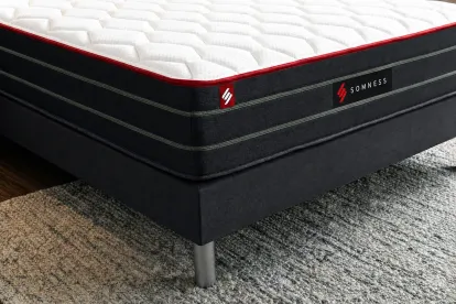 Ensemble Matelas Sommier 160x200 cm - Sommier Noir (déjà monté) - Boost